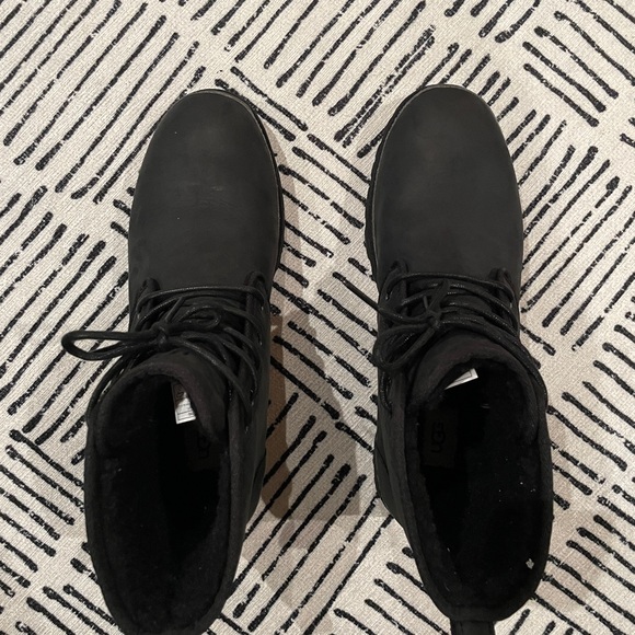 Ugg Harkland Boot Men’s 12. - Picture 3 of 5